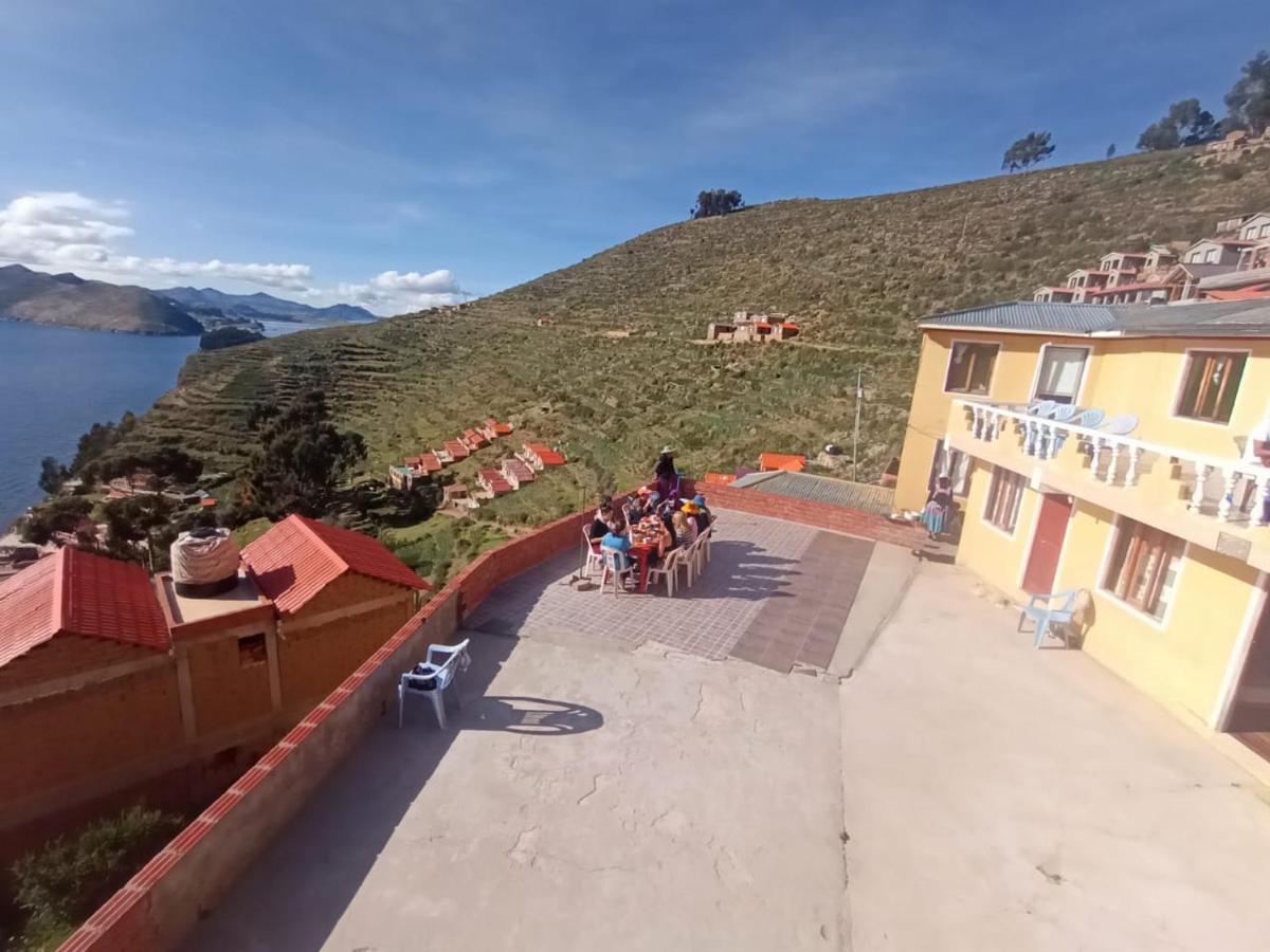 Hostal Inca Uma Comunidad Yumani Exteriör bild